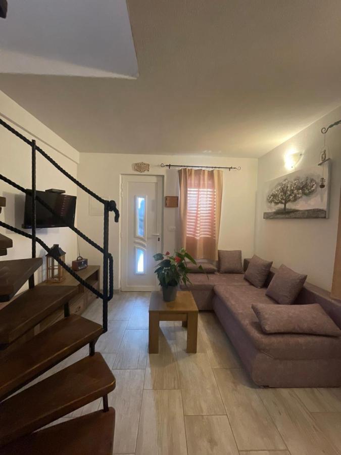 Studio Apartment Dona Trogir Zewnętrze zdjęcie