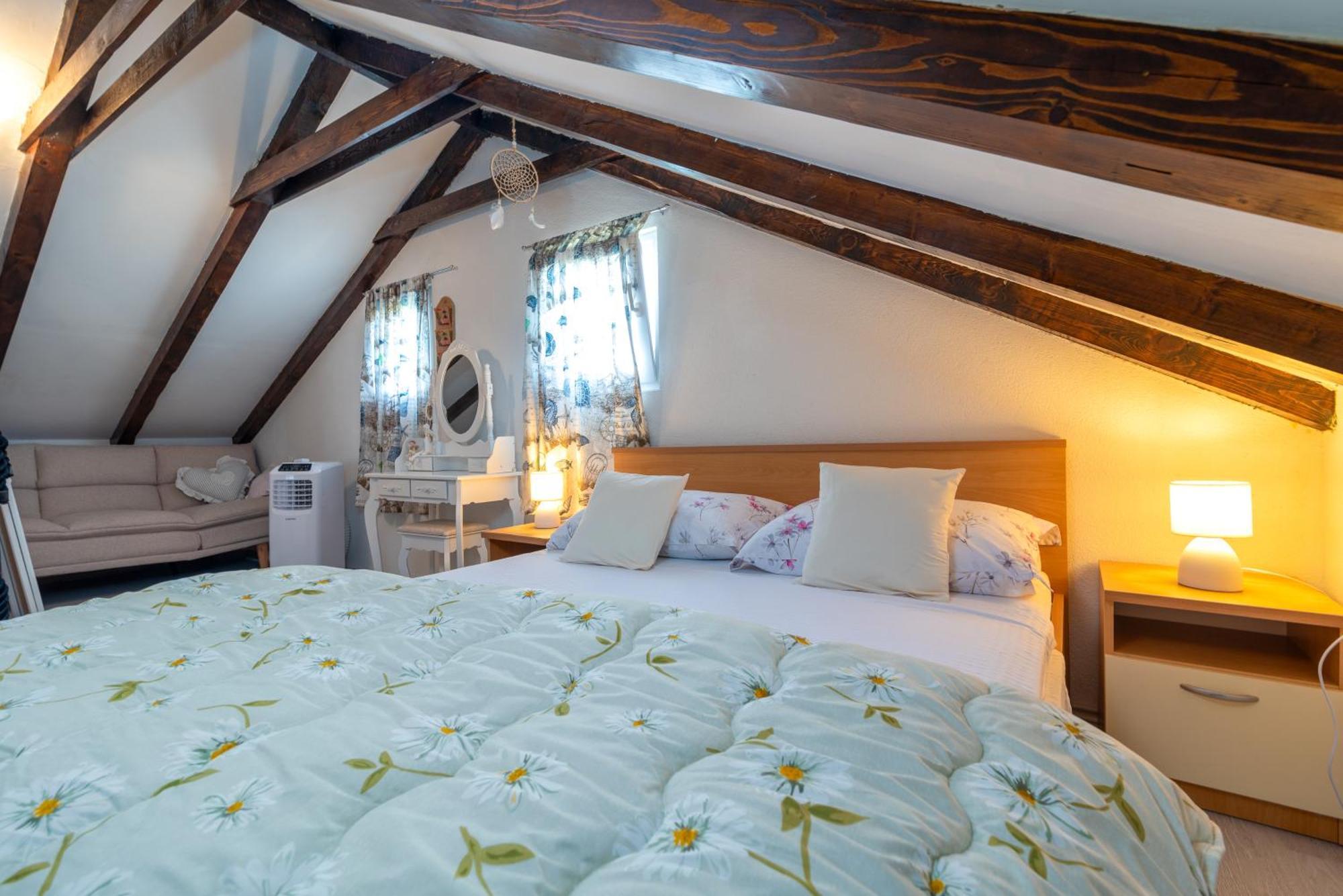 Studio Apartment Dona Trogir Zewnętrze zdjęcie