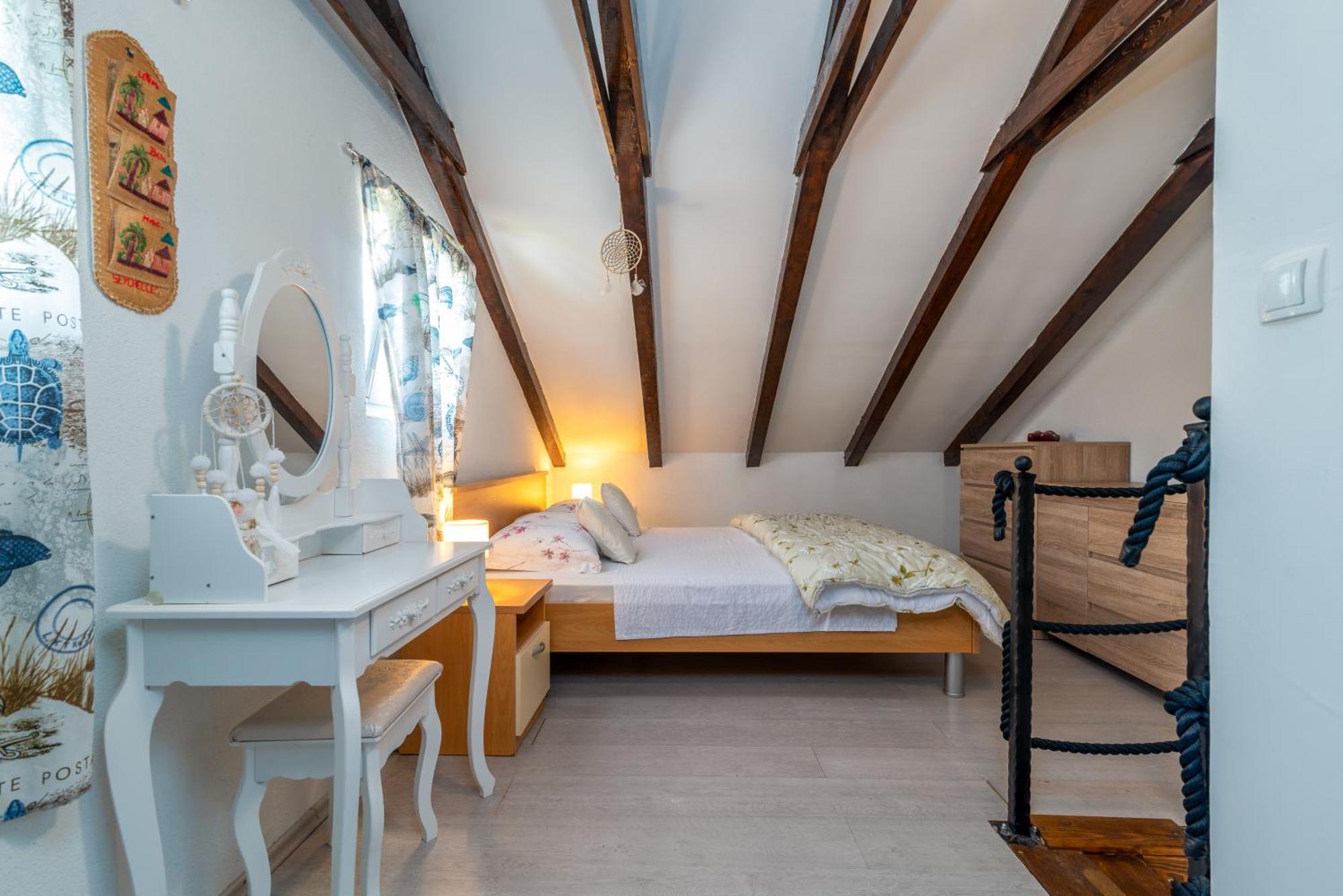 Studio Apartment Dona Trogir Zewnętrze zdjęcie