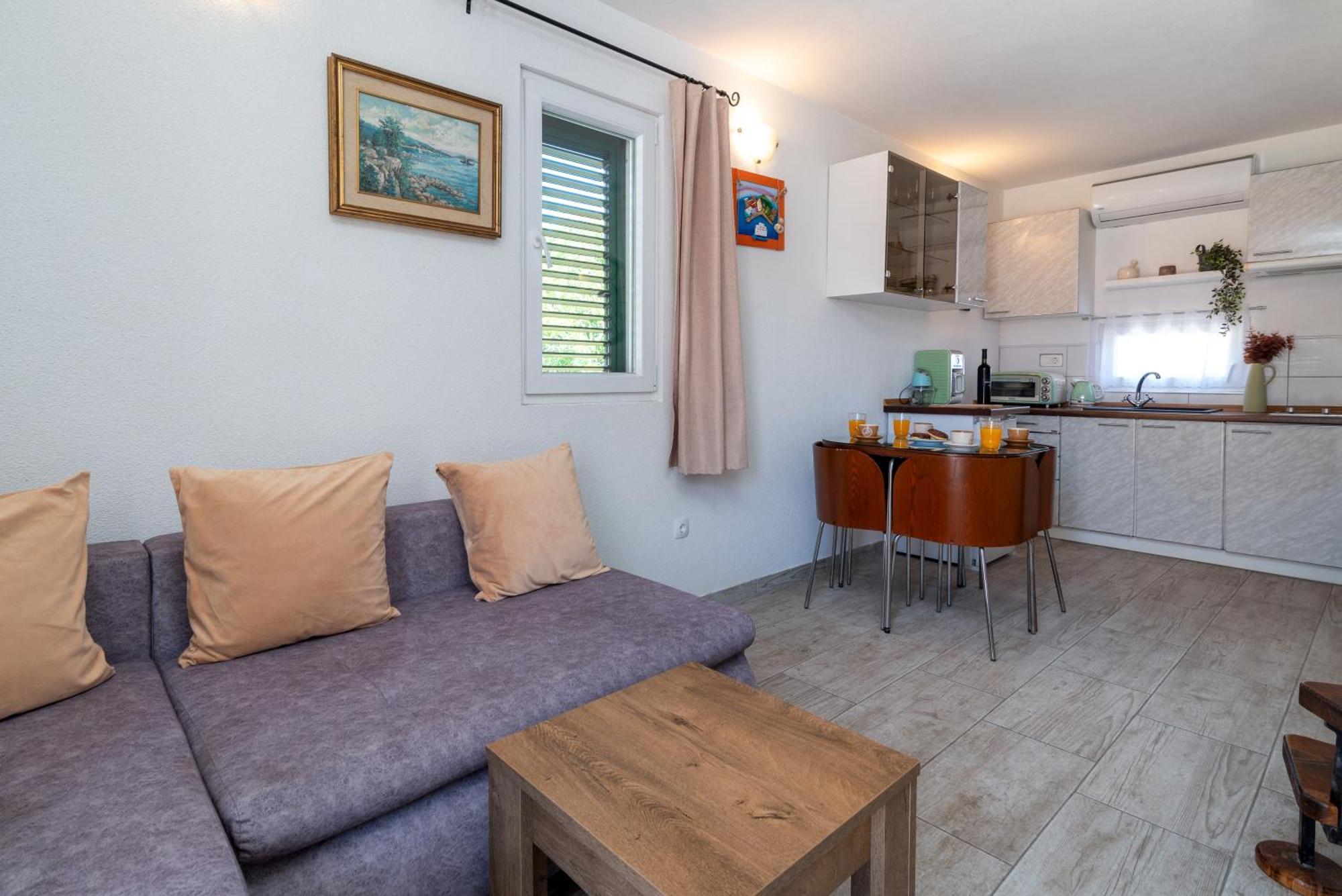 Studio Apartment Dona Trogir Zewnętrze zdjęcie